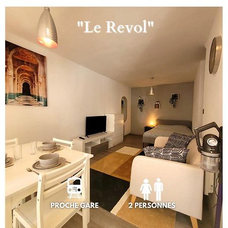 Le Revol Apartment เกรอน็อบล์ ภายนอก รูปภาพ