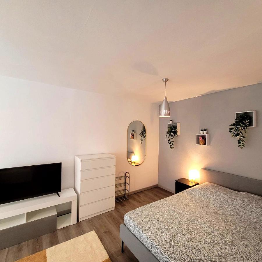 Le Revol Apartment เกรอน็อบล์ ภายนอก รูปภาพ