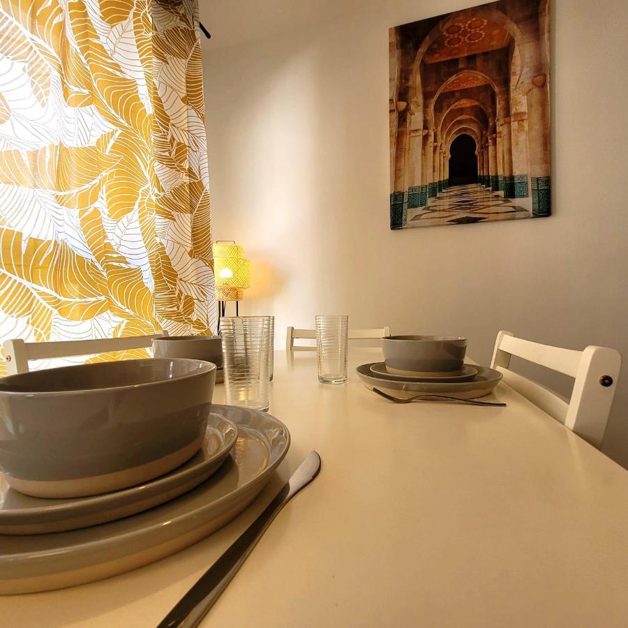 Le Revol Apartment เกรอน็อบล์ ภายนอก รูปภาพ
